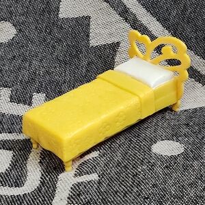 Polly Pocket Yellow Bed Replacement From 2003 Trendy Townhouse Origin Products